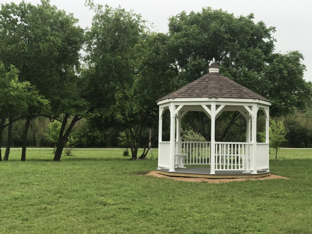 Gazebo in the North Park – Village of San Leanna